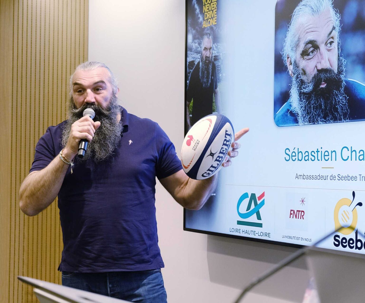 Sébastien CHABAL présente Seebee truck à Saint-Étienne !